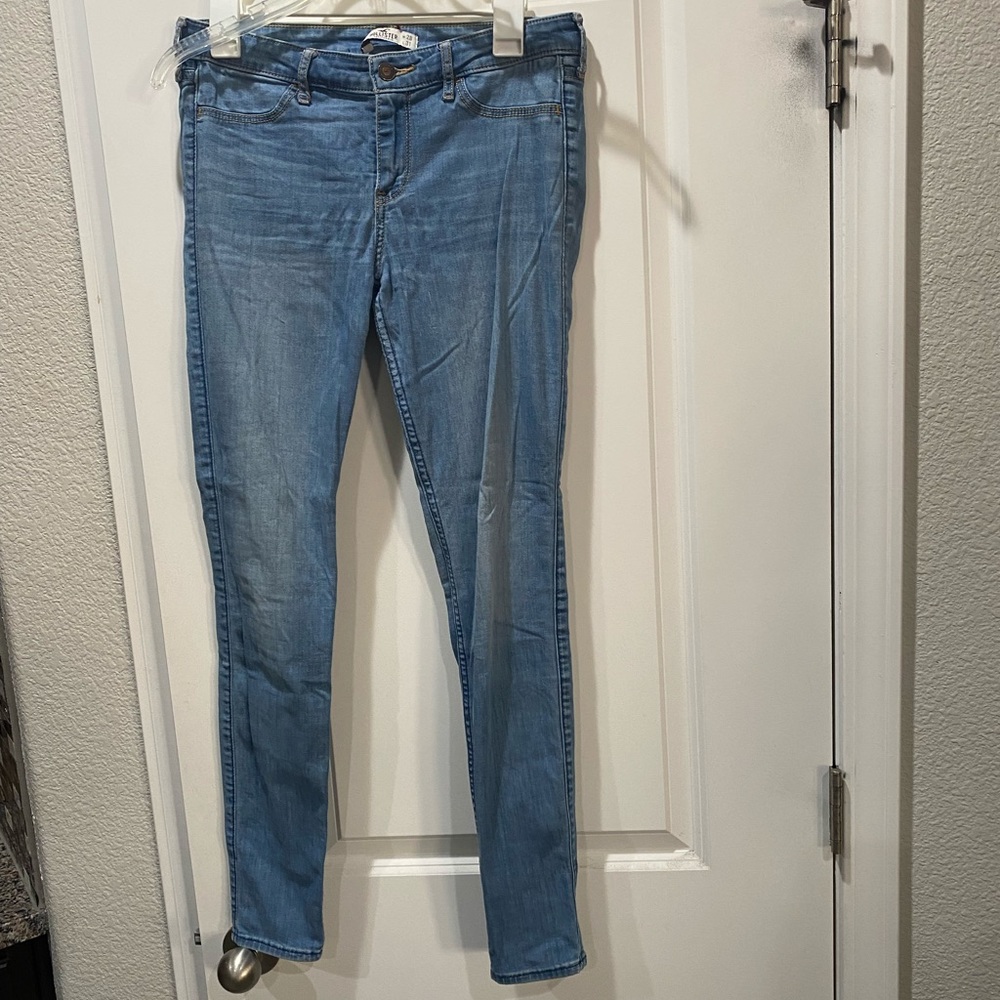 Hollister skinny jeans